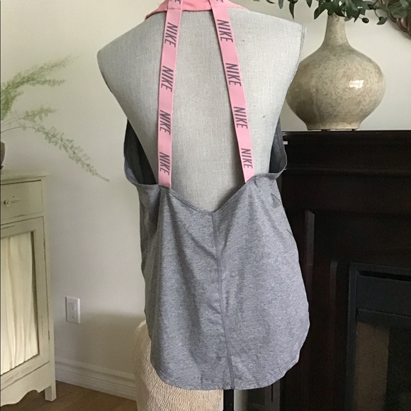 NIKE workout top - Picture 2 of 7